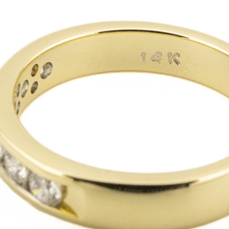 0.50ctw Diamond Accented Channel Set Wedding Band Ring in 14K Yellow Gold - Size 6