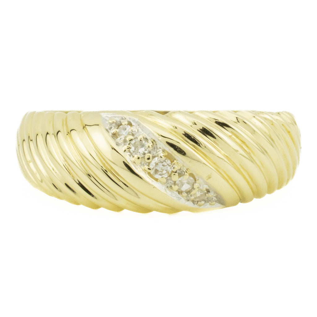 Round Diamond Lady's Fashion Ring in 14K Yellow Gold - Size 10.25