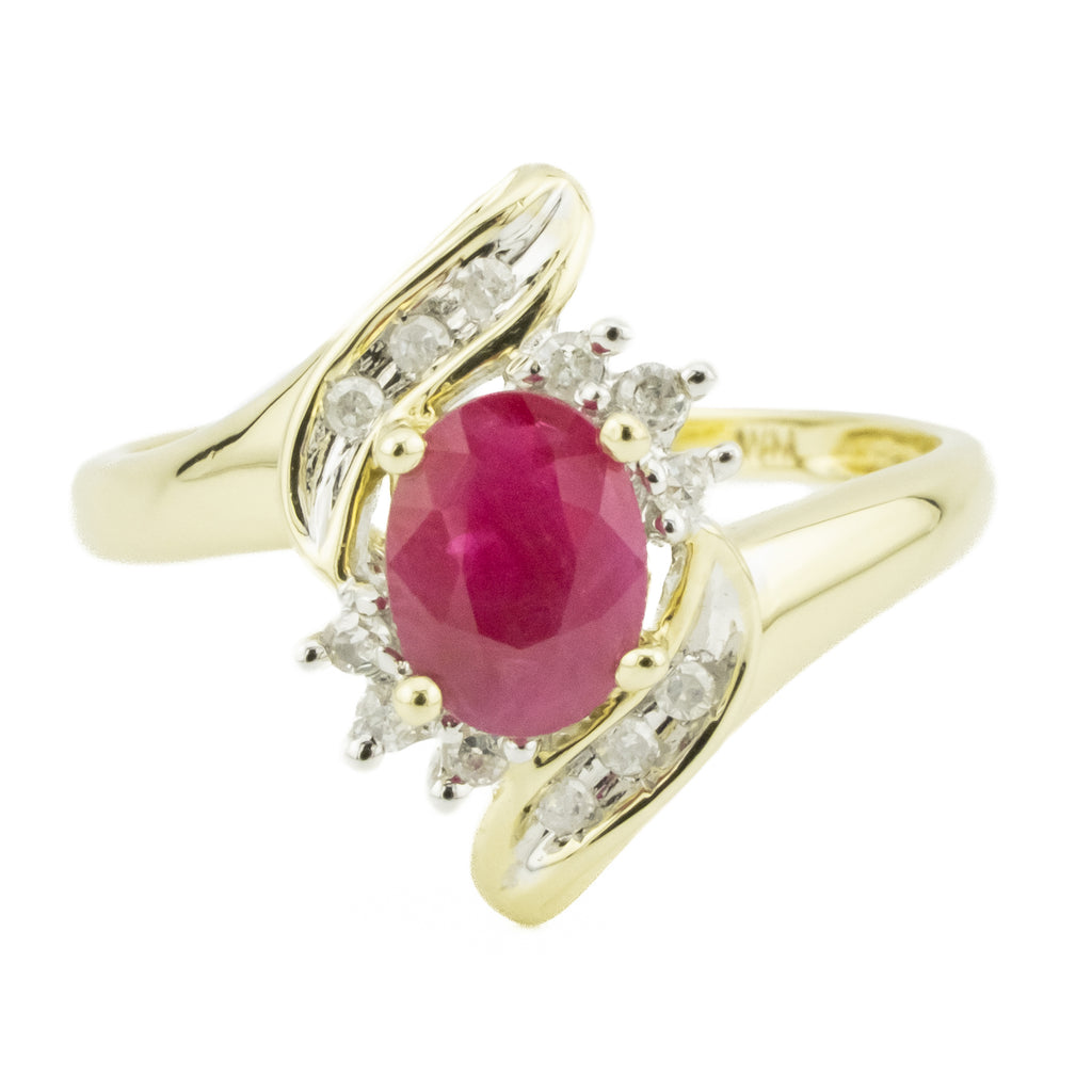 0.75ctw Oval Ruby & Diamond Accented Gemstone Ring in 14K Yellow Gold - Size 7