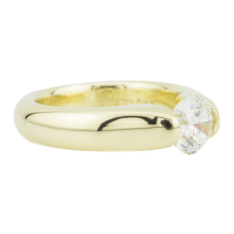 0.97ctw Round Brilliant J/SI1 Diamond Solitaire Engagement Ring in 14K Yellow Gold Size 5.5