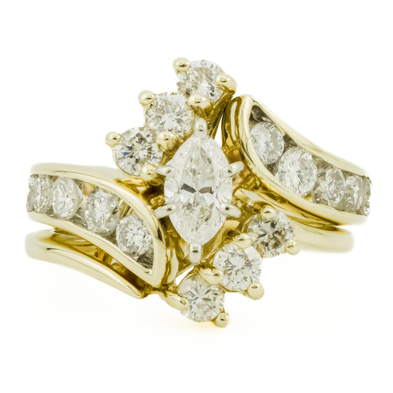 0.33ctw Marquise Diamond and Round Accented Diamond Wedding Set in 14K Yellow Gold - Size 4.25