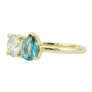 GIA 0.99ctw Round Brilliant Diamond & 0.70ctw Pear Cut Blue Topaz Ring in 14K Yellow Gold - Size 7