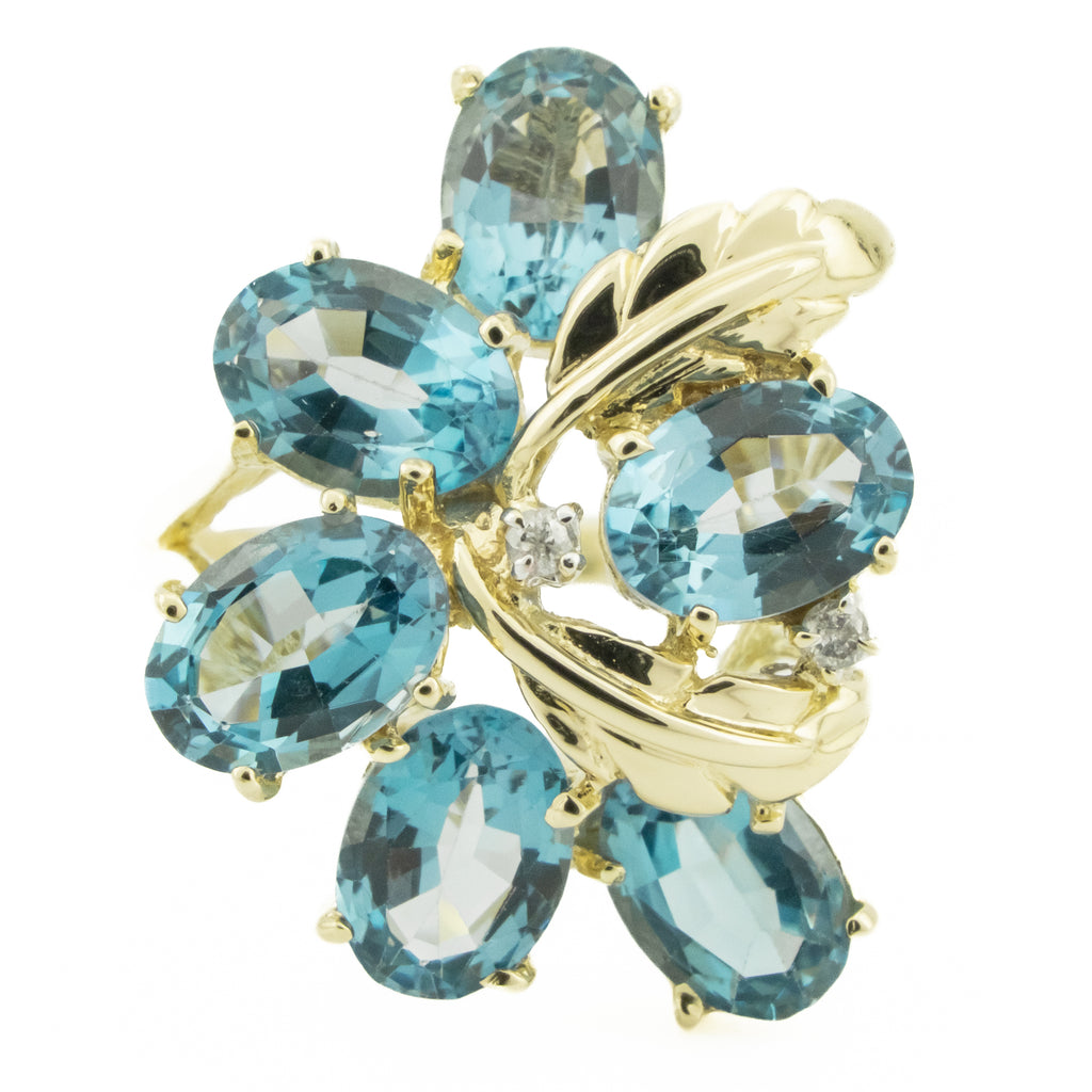 4.50ctw Blue Topaz Ring in 14K Yellow Gold - Size 10