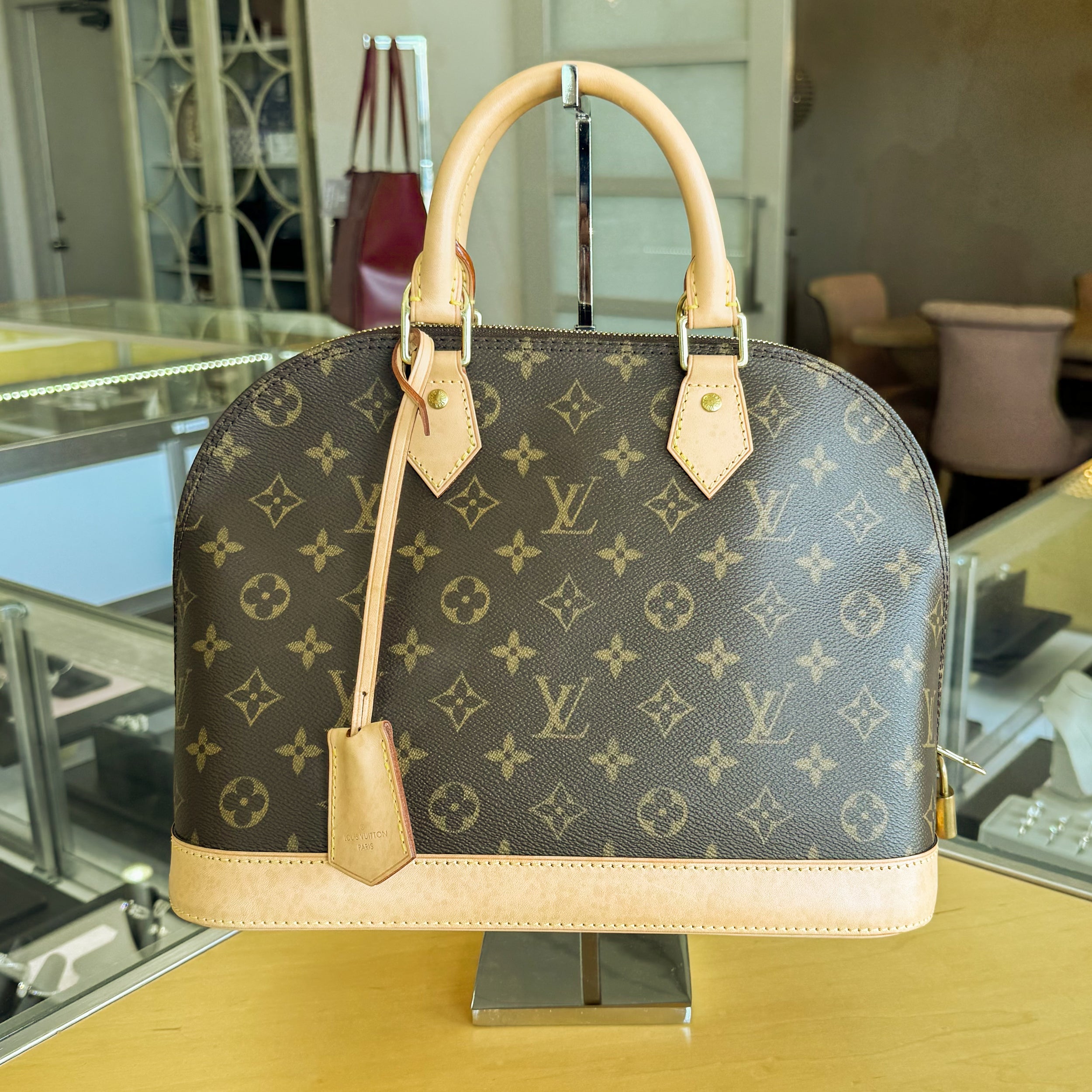 Louis Vuitton Alma PM Monogram M53151 – Oaks Jewelry