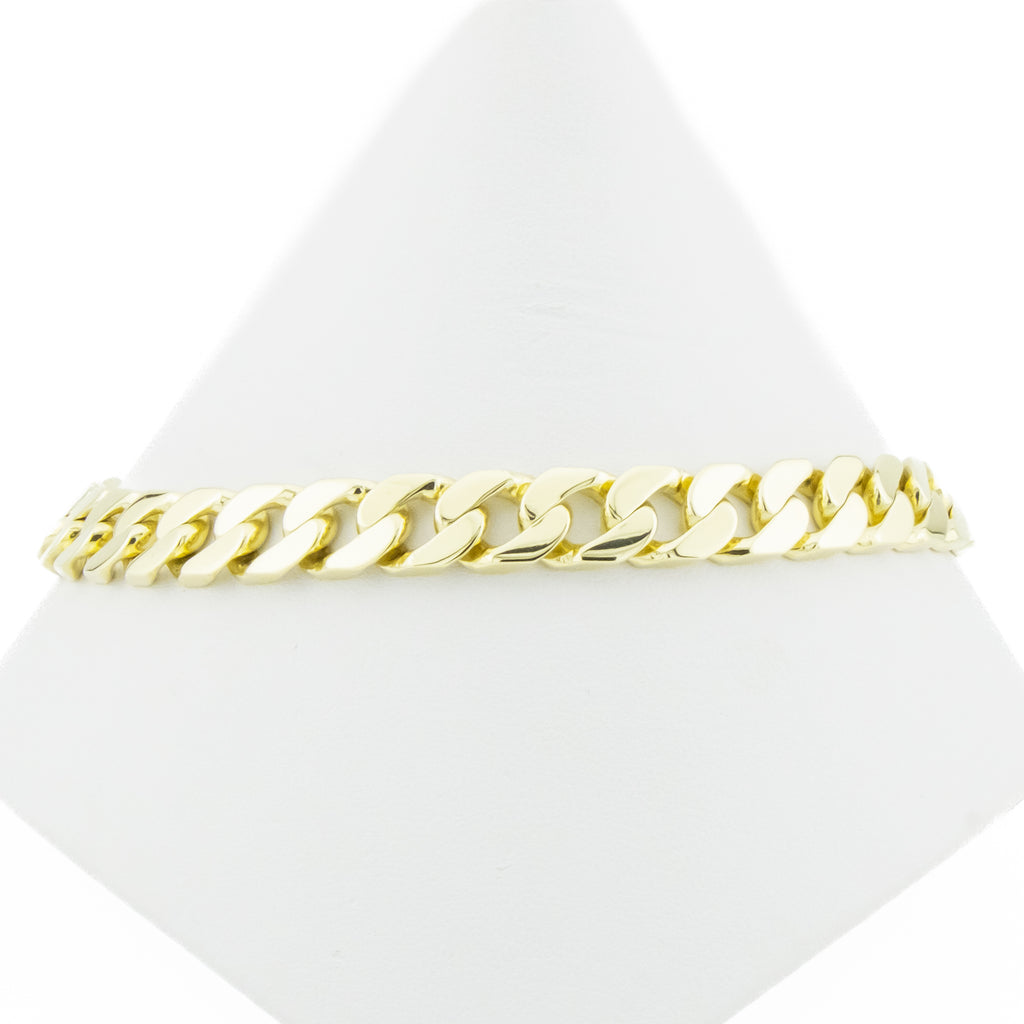 8mm Wide Curb Chain Link 9" Bracelet in 18K Yellow Gold - 40.6 Grams