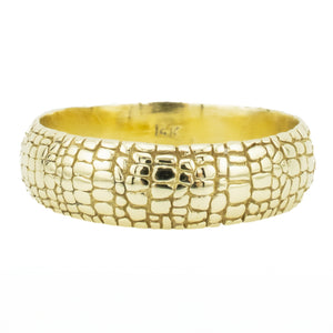 5.75mm Wide Alligator Pattern Band in 14K Yellow Gold - Size 8