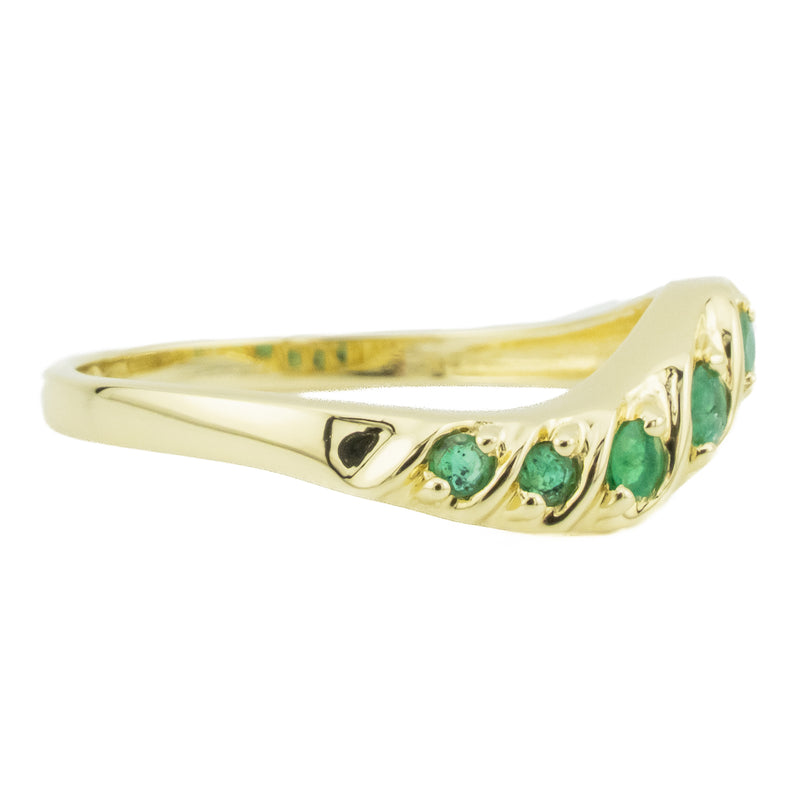 0.22ctw Round Emerald Accented Gemstone Ring in 14K Yellow Gold - Size 7