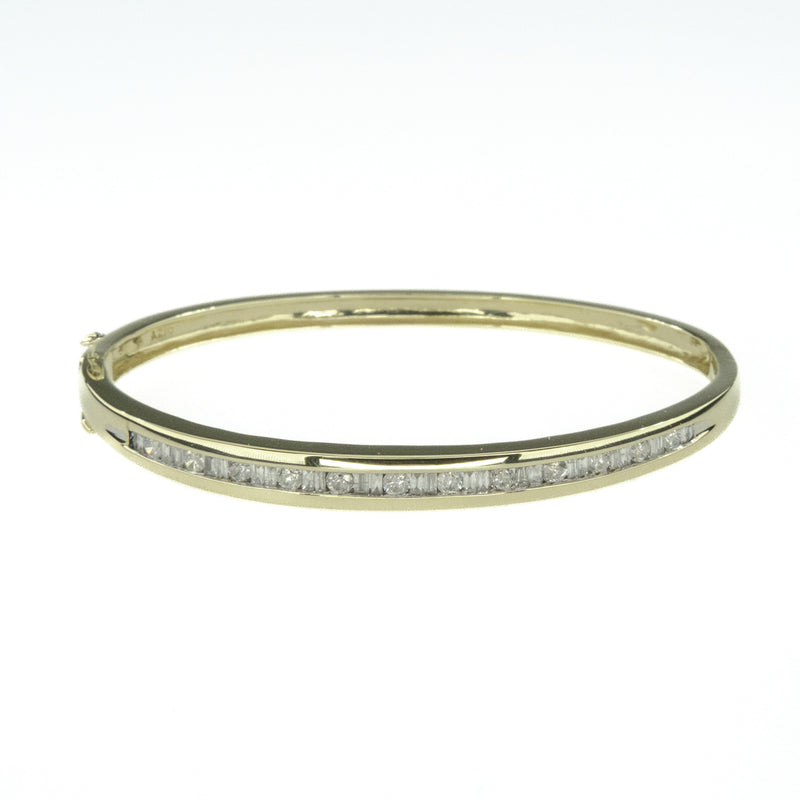 1.80ctw Round & Baguette Diamond Bangle 6.75" Bracelet in 10K Yellow Gold