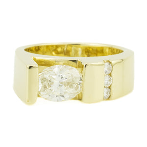 1.25ctw I/SI2 Oval Diamond with Diamond Accents Fashion Ring in 14K Yellow Gold