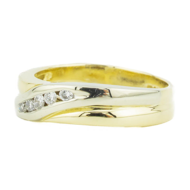 0.15ctw Round Diamond Men's Wedding Band Ring in 14K Two Tone Gold - Size 10