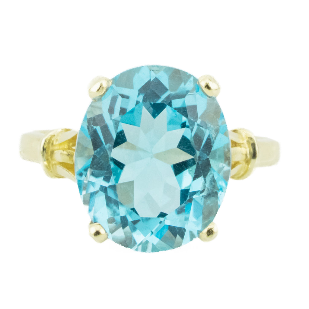 5.00ct Oval Blue Topaz Solitaire Gemstone Ring in 10K Yellow Gold - Size 6