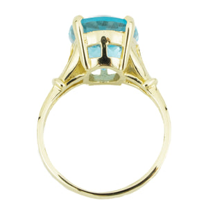 5.00ct Oval Blue Topaz Solitaire Gemstone Ring in 10K Yellow Gold - Size 6