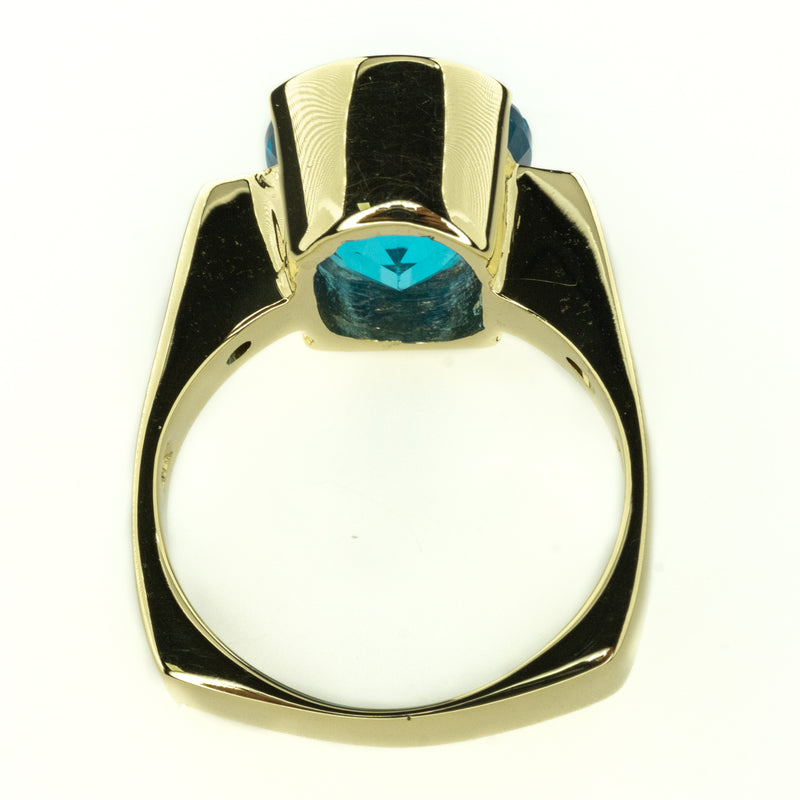 9.74ctw Blue Topaz with Diamond Accents Gemstone Ring in 14K Yellow Gold - Size 6