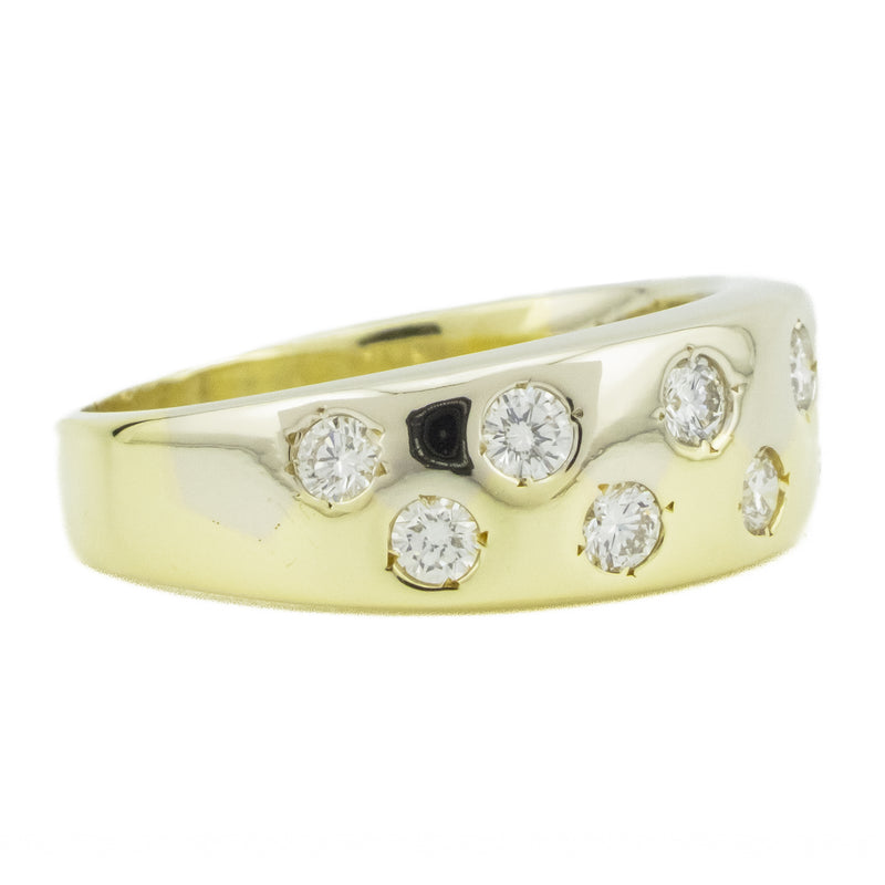 0.50ctw Round Brilliant Diamond Accented Band Ring in 18K Two-Tone Gold - Size 6