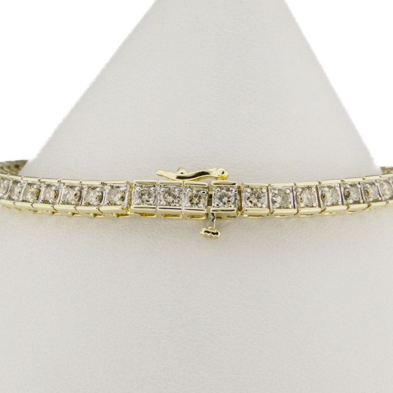 4.00ctw Diamond 7" Tennis Bracelet in 14K Yellow Gold