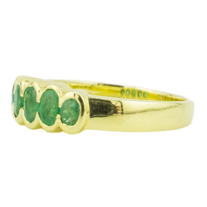 0.34ctw Oval Emerald Accented Gemstone Ring in 18K Yellow Gold - Size 6.25