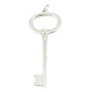 Tiffany & Co. Vintage Large Oval Key Pendant and 20" Chain in .925 Sterling Silver - 20.7grams