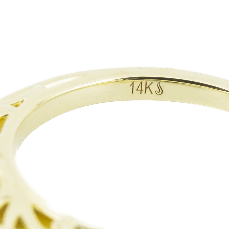 1.65ct SI1/L Oval Diamond Solitaire Engagement Ring in 14K Yellow Gold - Size 7
