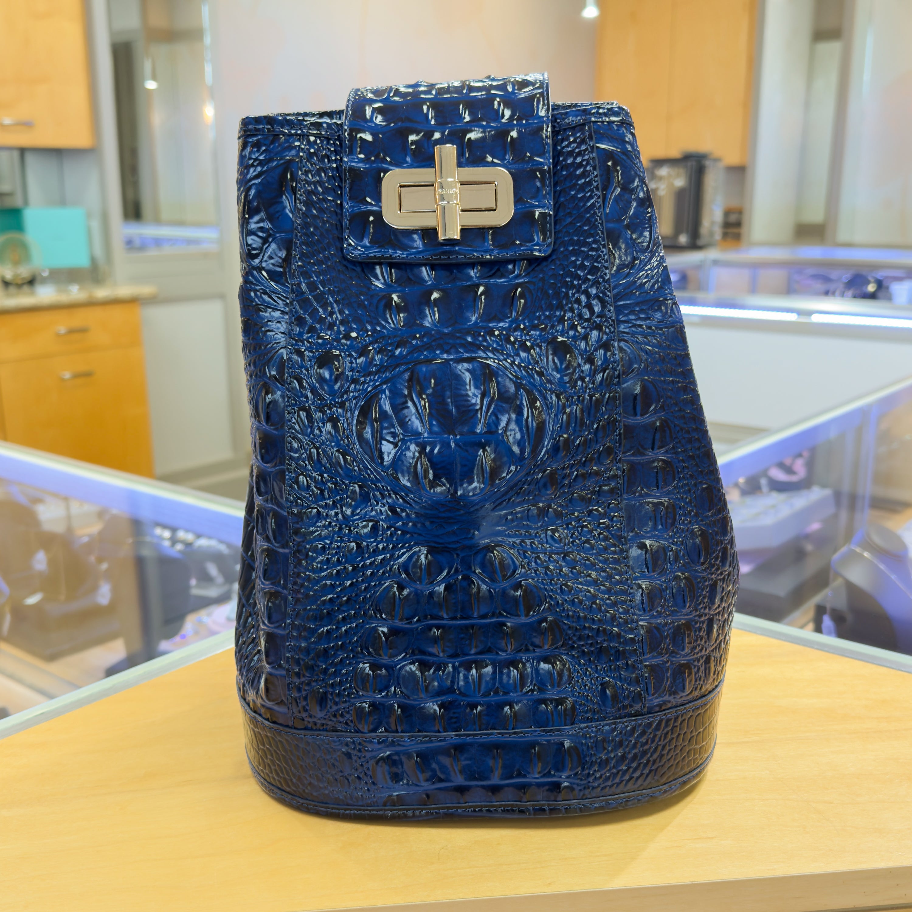 Brahmin Maddie Croc-Embossed Leather Bucket Bag with Gold Hardware Brahmin Mini Amelia Croc Embossed Leather Top Handle Bucket  main image 4