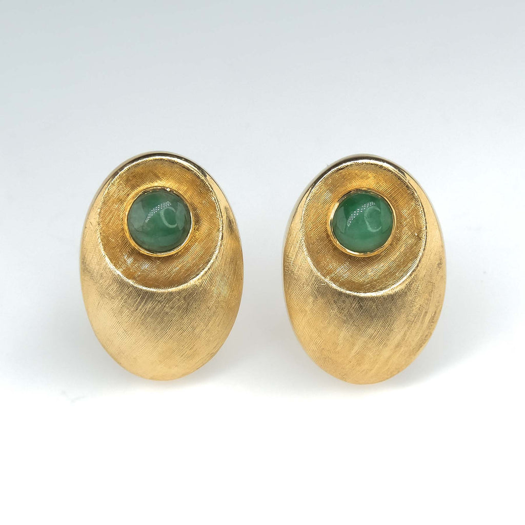 Oval Jade Cufflinks in 14K Yellow Gold