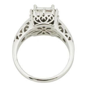 0.80ctw Diamond Cluster Engagement Ring in 14K White Gold -Size 7