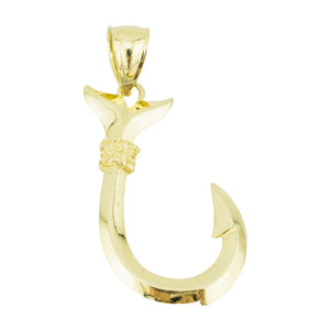 Whale Tail Fish Hook Hawaiian Makau Pendant in 14K Yellow Gold - 2.6 Grams