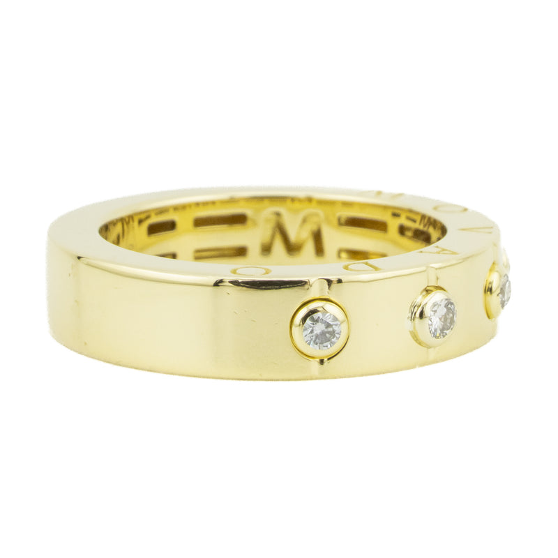 0.20ctw Round Brilliant Diamond Accented Movao Band Ring in 18K Yellow Gold - Size 6.75