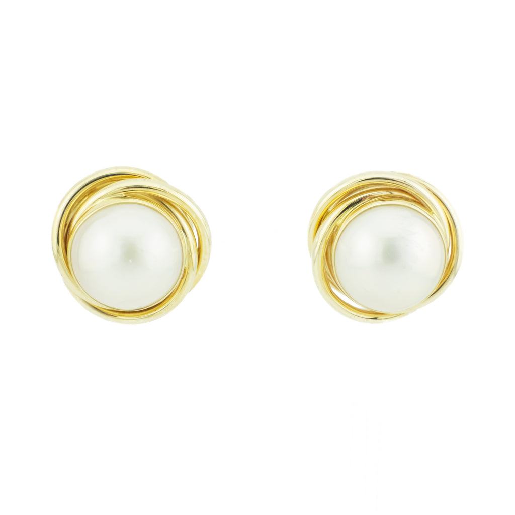 Mabe Pearl Solitaire Stud Earrings in 14K Yellow Gold