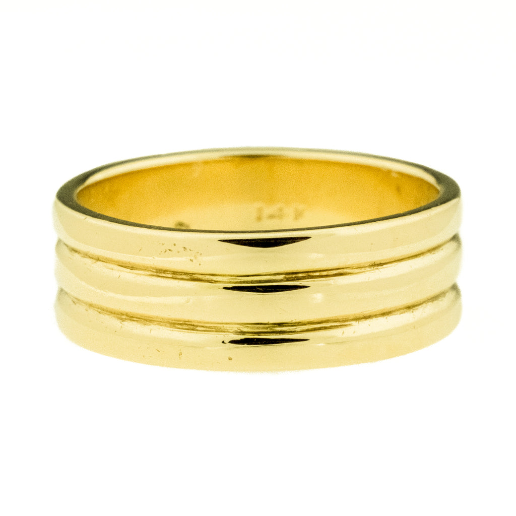 6mm Wide Lady's Gold Band Ring in 14K Yellow Gold - Size 4.75