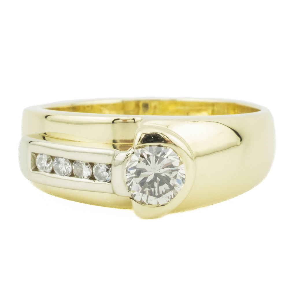 0.83ctw Round Diamond w/ Accents Gent's Ring in 14K Yellow Gold - Size 11