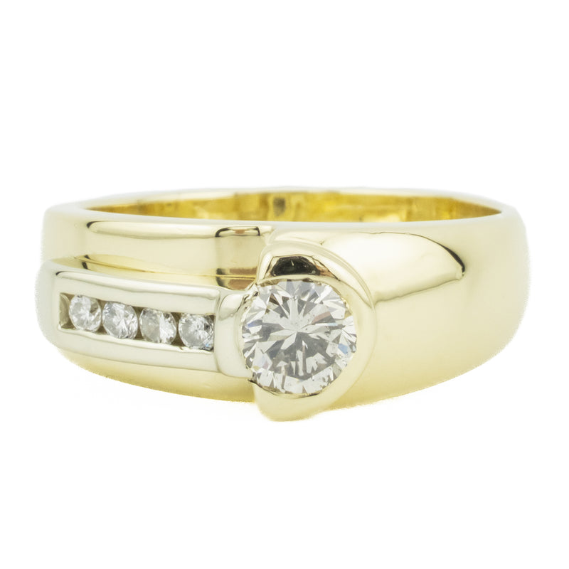 0.83ctw Round Diamond w/ Accents Gent's Ring in 14K Yellow Gold - Size 11