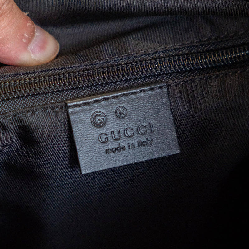 Gucci Techno Canvas Web Messenger Bag in Black