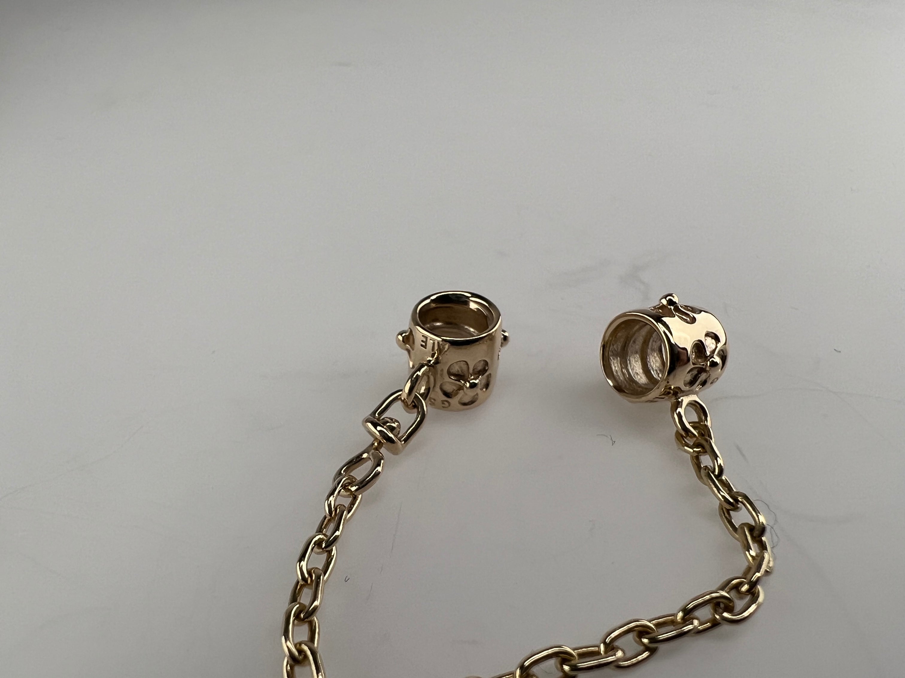 PANDORA purchases Two-Tone Heart Safety Chain 14k gold