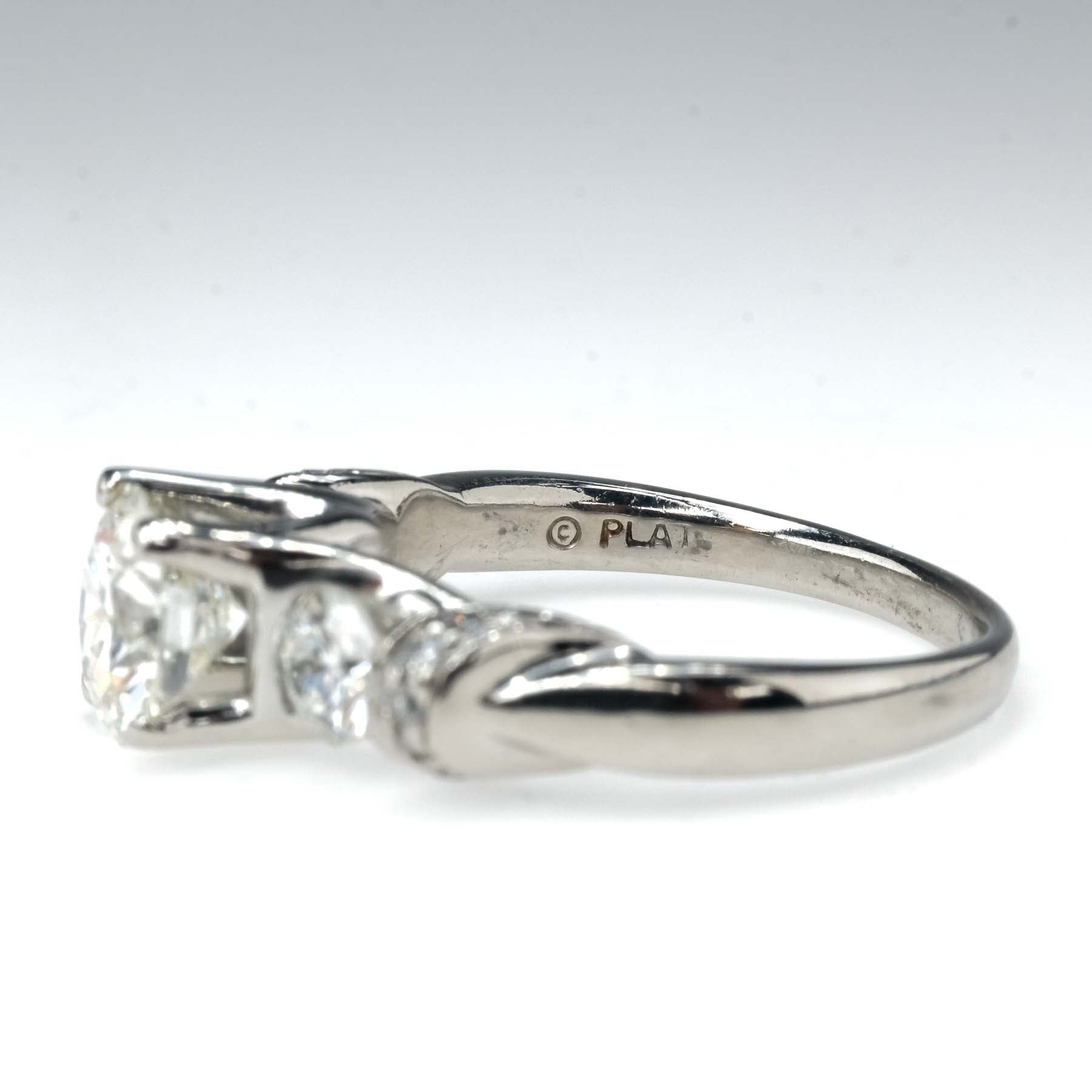 Men's 3-Stone Diamonds 8.5mm 14k Yellow Gold Ring, (0.33 Ct, G-H